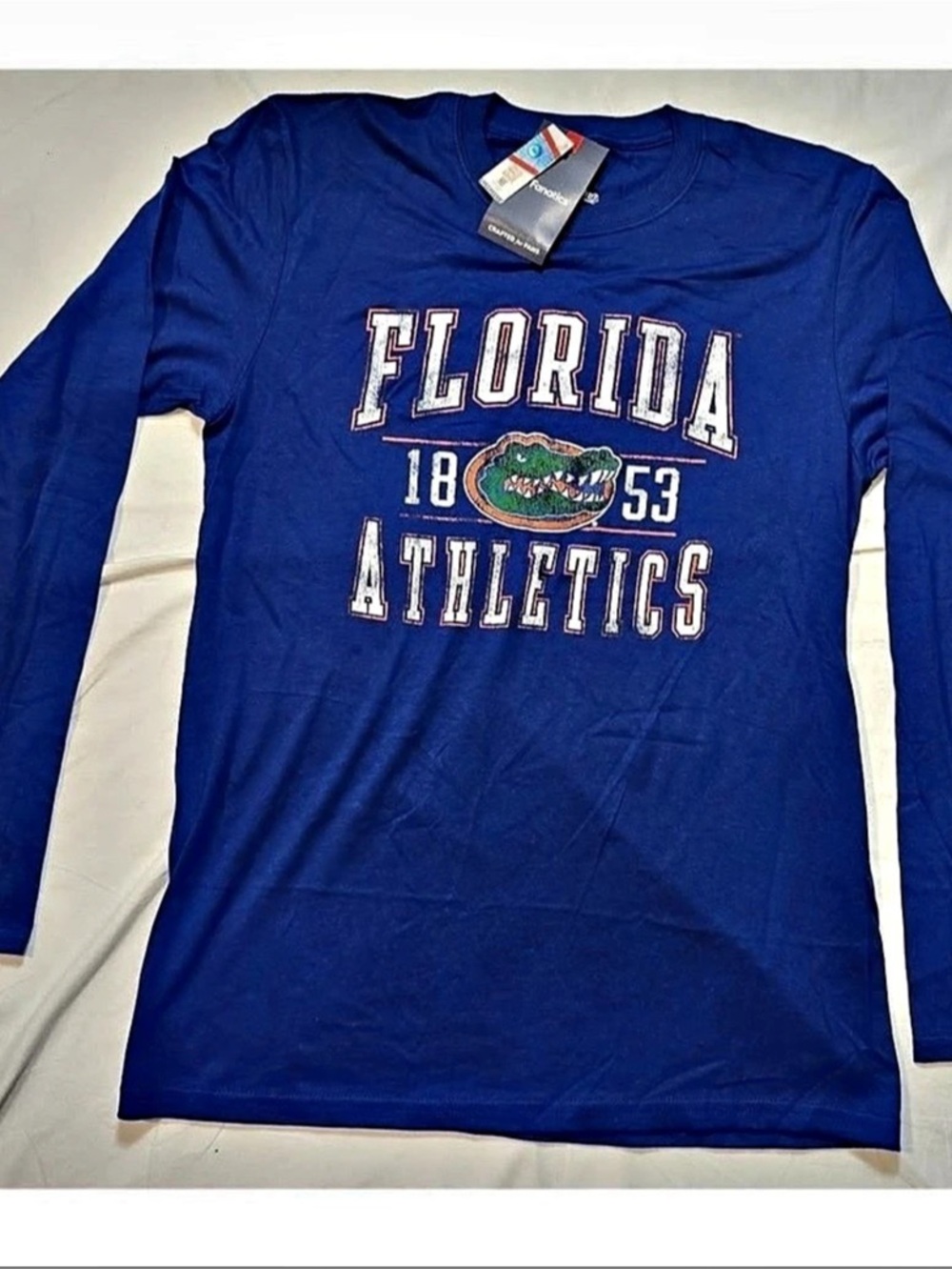 NWT Fanatics Florida Gators Women’s M Long Sleeve Tee